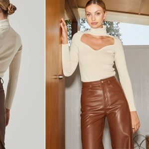 ASTR SWEETHEART TURTLENECK LONG SLEEVE TOP CREAM